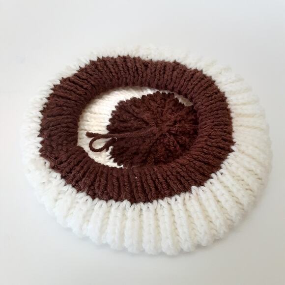 Vintage 70s Crochet Knit Beret w/ Pom Cream Maroon European Handmade Beatnik - Picture 9 of 9